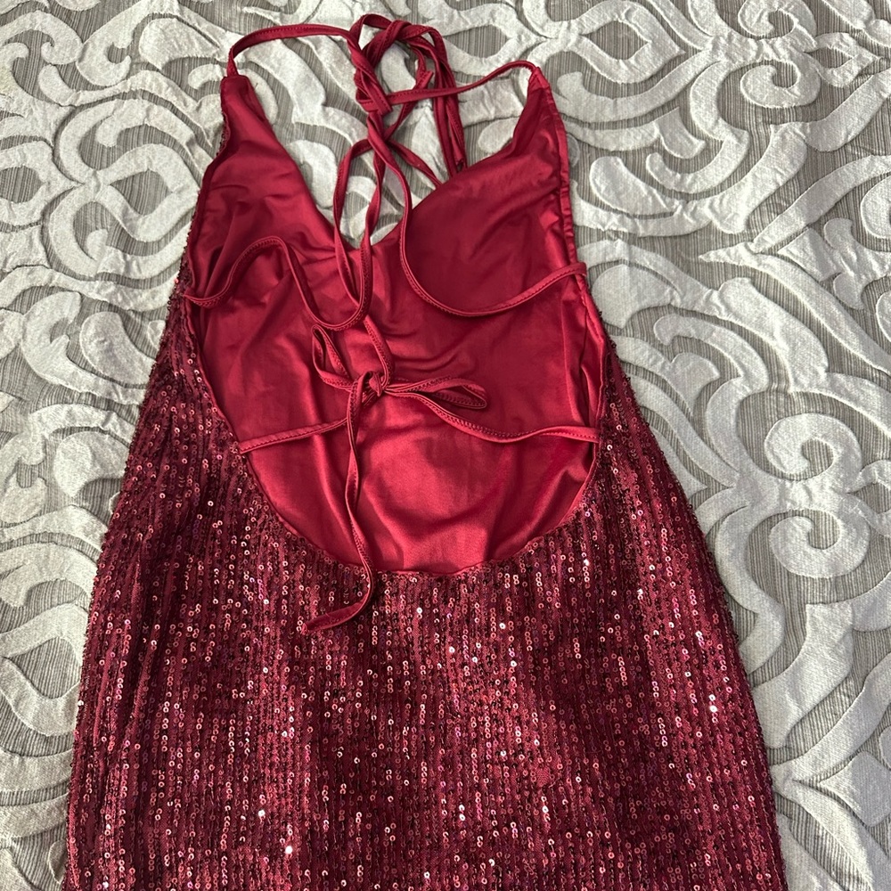 Dress - Picture 2 of 2